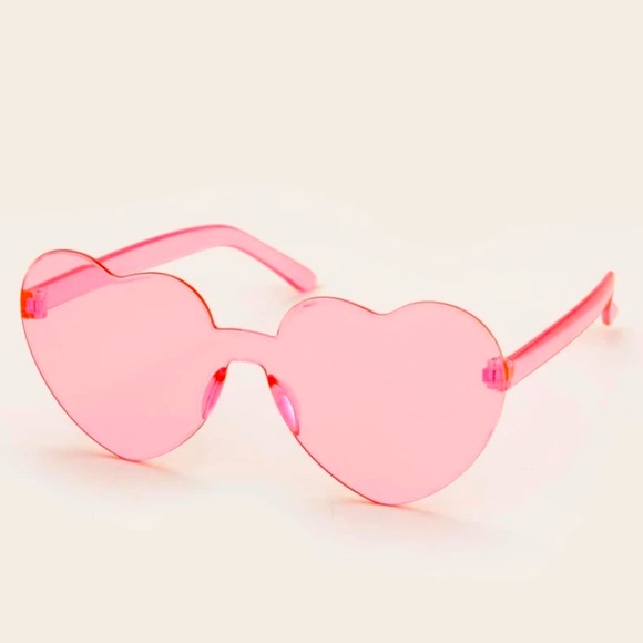 💖 Heart Shaped Sunnies - Picture 2 of 4